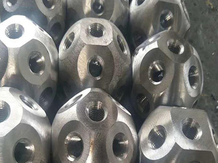 玉溪螺栓球网架杆件制作